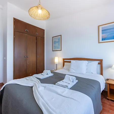 Incredible View- T1 Salema Apartman